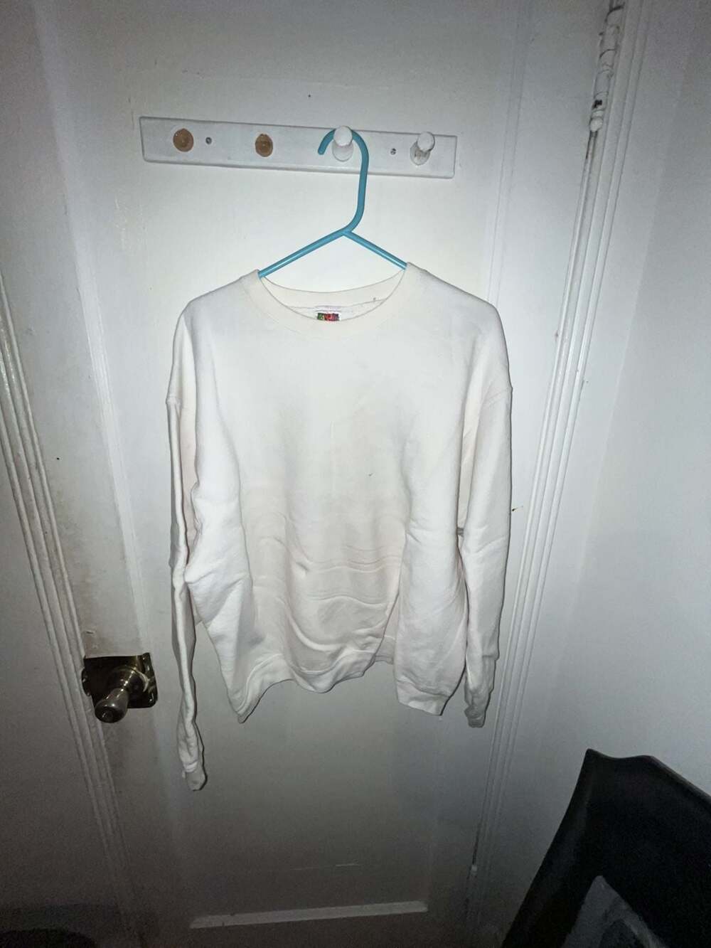 Fruit of the Loom Heavy Cotton Sweatshirt Size XL White Crewneck